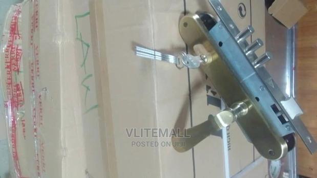 Newevelo Luxury Door Lock (Big) · Photo 2