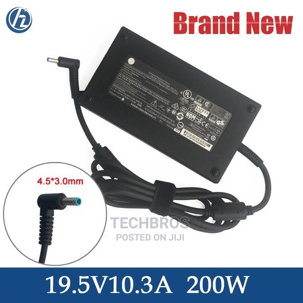 HP ZBOOK Blue Pin Charger 200W · Photo 1