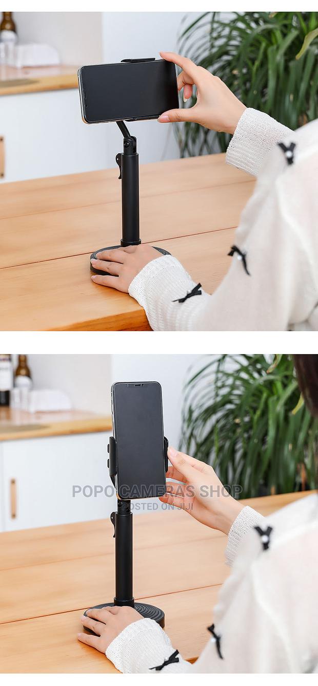 Table Stand Phone Holder · Photo 3