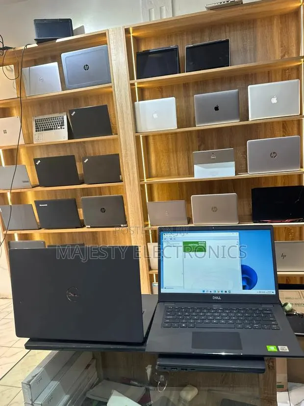 New Laptop Dell Latitude 3410 8GB Intel Core i5 SSD 256GB · Photo 1