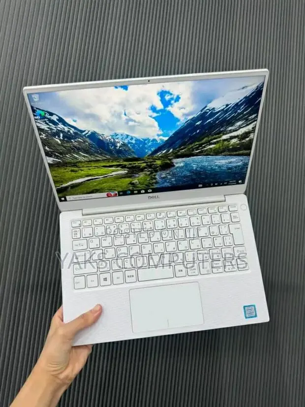 Laptop Dell XPS 13 16GB Intel Core i7 SSD 512GB · Photo 1