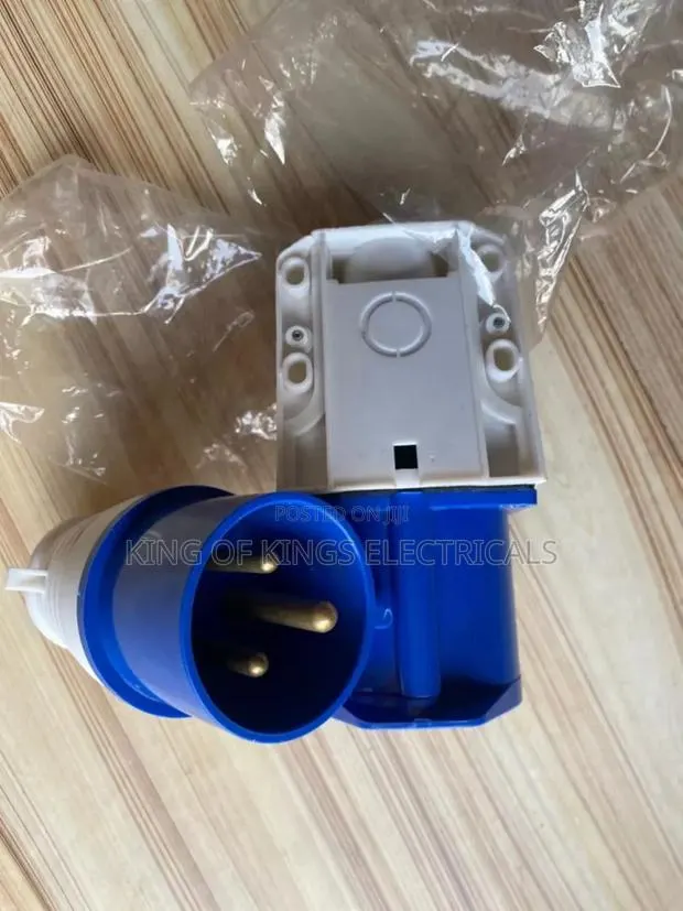 Generator Socket Set – 3-Pin Male Female Industrial Plug · Photo 1