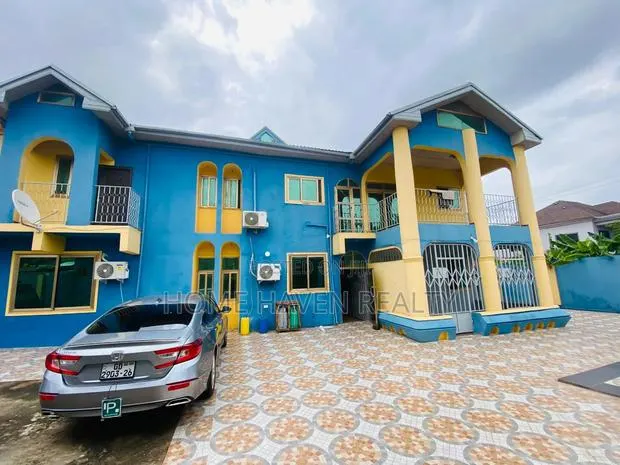 16bdrm Apartment in Westland, Police Station for sale · Photo 1