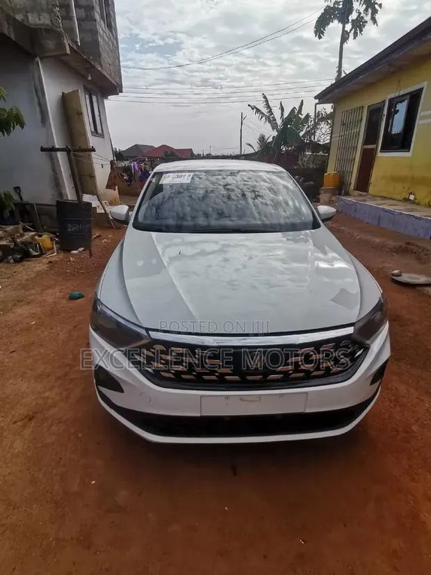 Volkswagen Jetta 2020 White · Photo 1