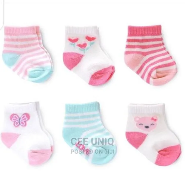 Baby Girl Socks · Photo 1