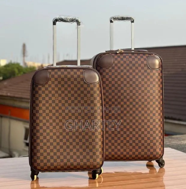 Designer Travel Bag Set · Photo 1