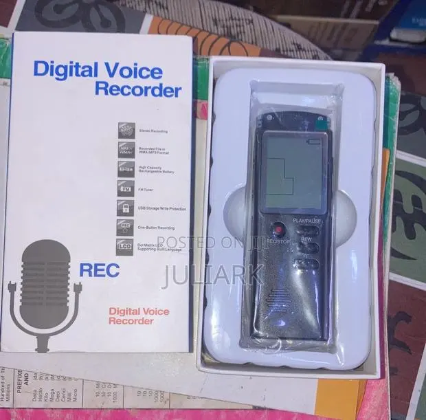 Digital Voice Recorder · Photo 1