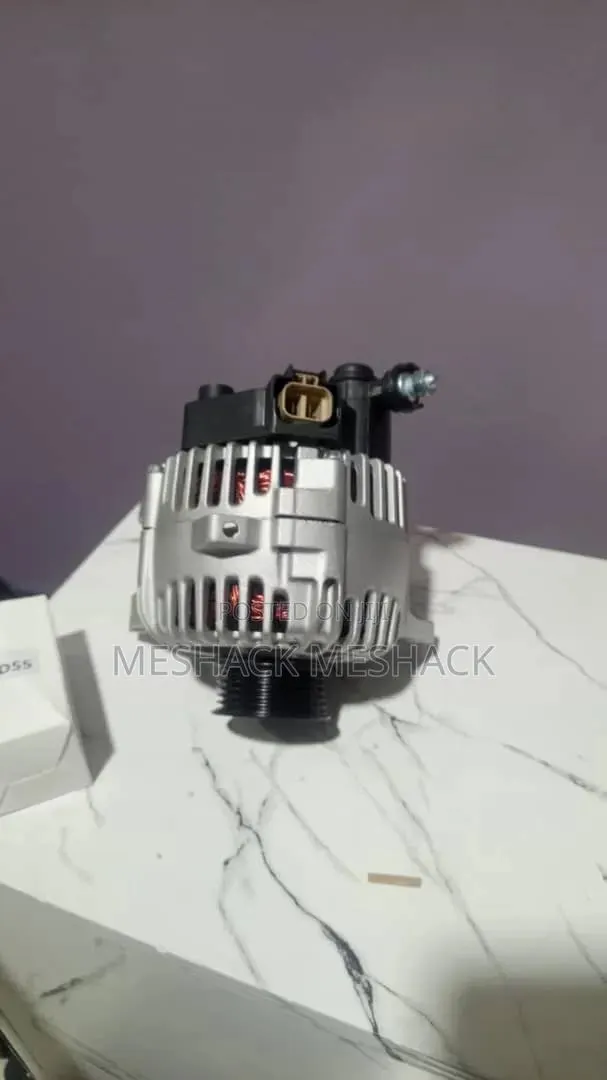 Hyundai Santa Fe Alternator · Photo 1