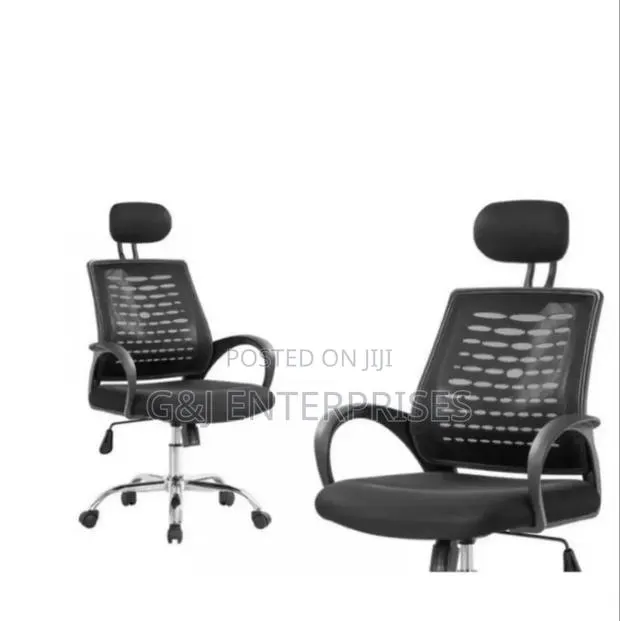 Office Chair With Head Rest · Photo 1