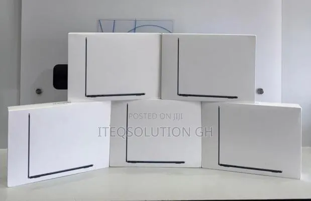 New Laptop Apple MacBook Air 2025 M4 16GB Apple M4 SSD 256GB · Photo 4
