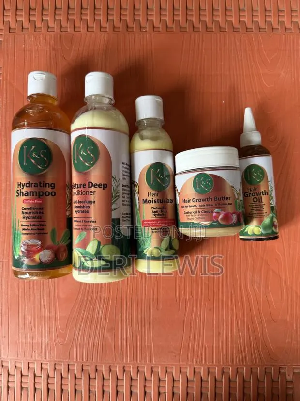 Shampoo and Conditioner · Photo 1