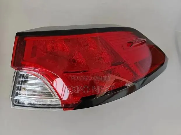 Toyota Corolla Cross 2021-2023 Taillights · Photo 1