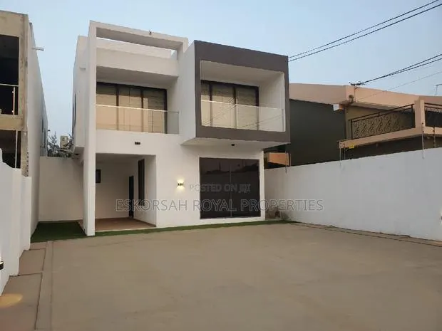 4bdrm House in East Legon Ability for sale · Photo 1