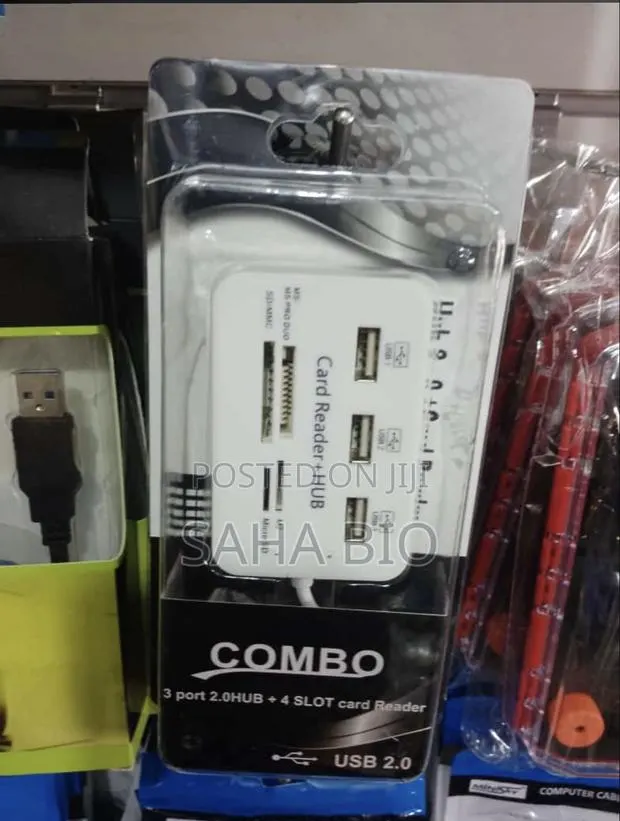Combo Usb Hub With Card Reader · Photo 1