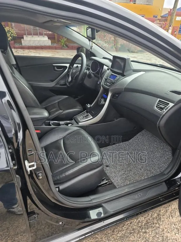 Hyundai Elantra 2014 Black