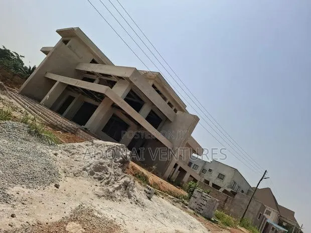 One Full Plot of Land for Sale in Agric New Mission · Photo 1