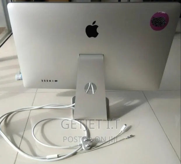 Desktop Computer Apple iMac 8GB Intel Core I5 HDD 1T · Photo 1
