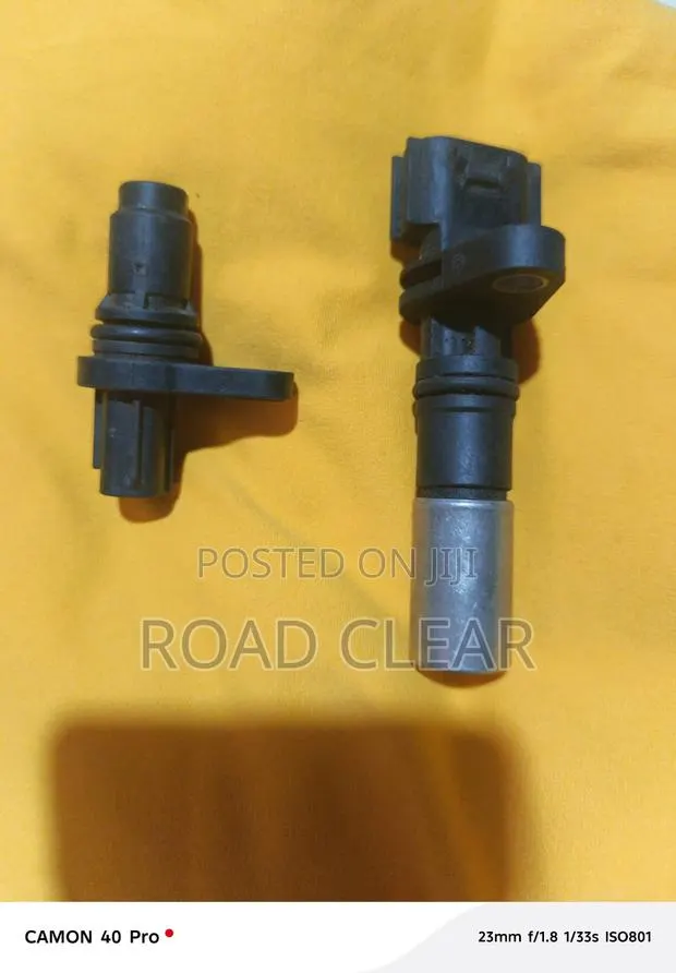 Cam and Crank Sensor for Toyota · Photo 1