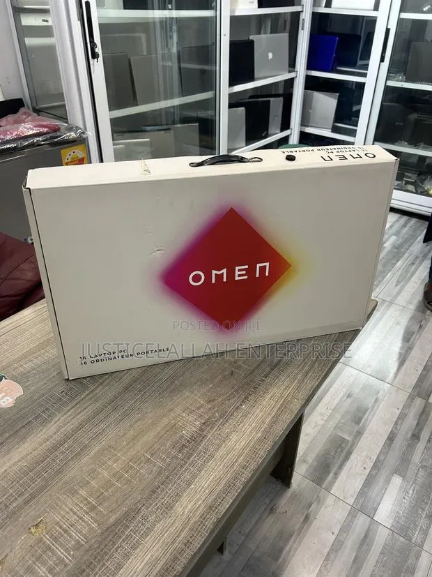 New Laptop HP Omen 16 32GB Intel Core i9 SSD 2T · Photo 1