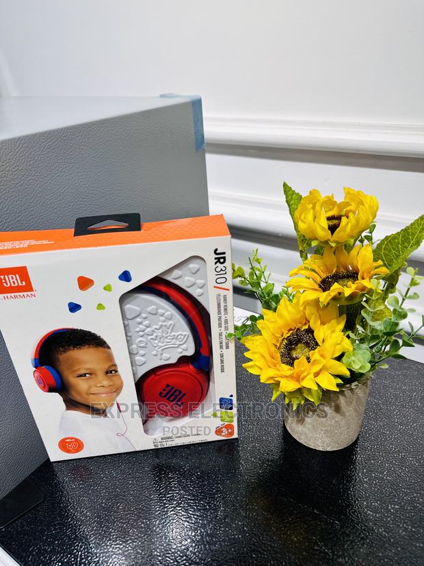 Enjoy With Bluetooth JBL JR 310 Headphones · Photo 1