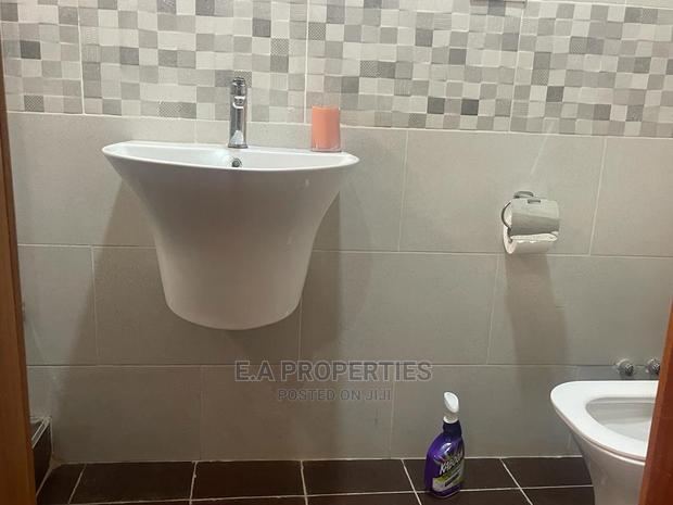 4bdrm House in E A Properties, Ability for sale · Photo 1
