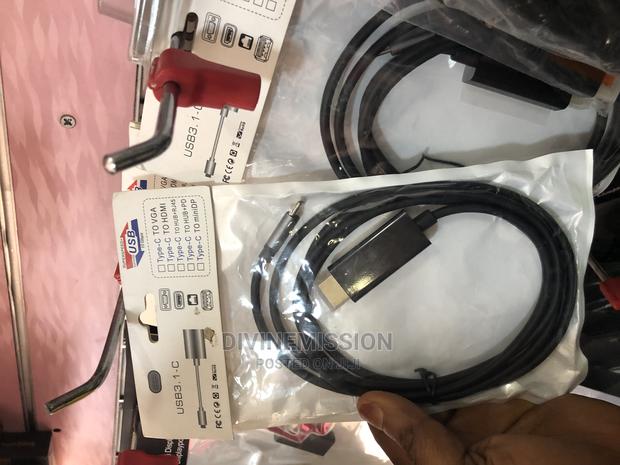 Type C to HDMI Cable · Photo 1