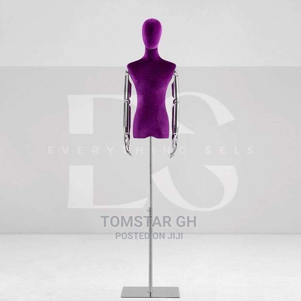 Mannequins · Photo 7