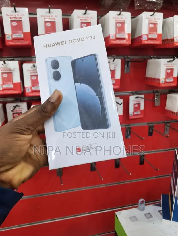 New Huawei Nova Y73 256 GB Black · Photo 1