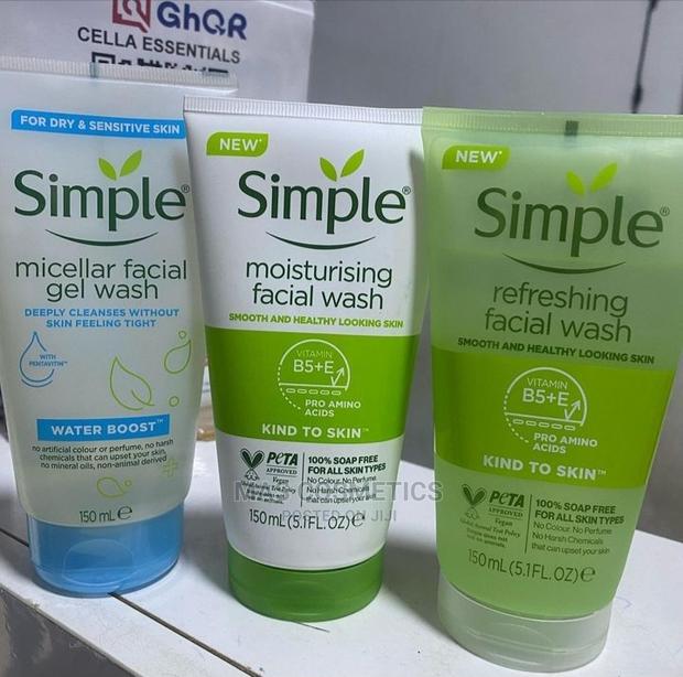 Simple Refreshing Facial Wash · Photo 2