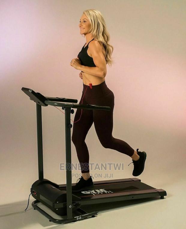 Gymform Foldable Treadmill · Photo 4