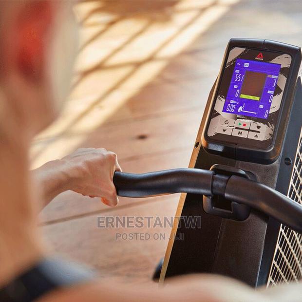 Rowing Machine From Reebok · Photo 8