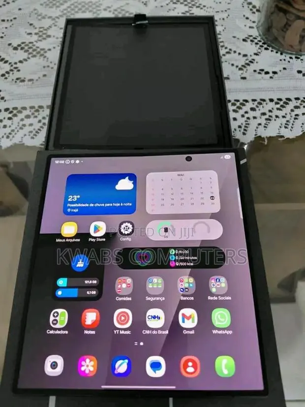 New Samsung Galaxy Z Fold7 1 TB Black · Photo 1