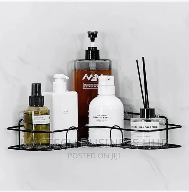 Corner Shelf · Photo 2