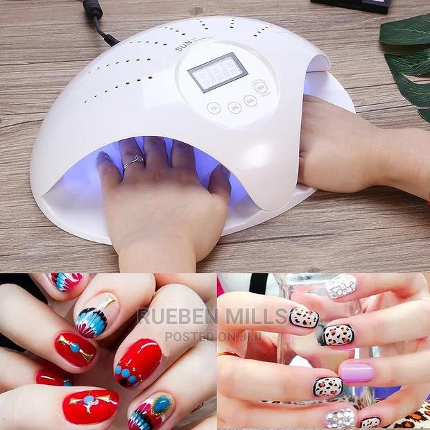 Two Hands UV Lamp Professional Nail Dryer · Photo 1