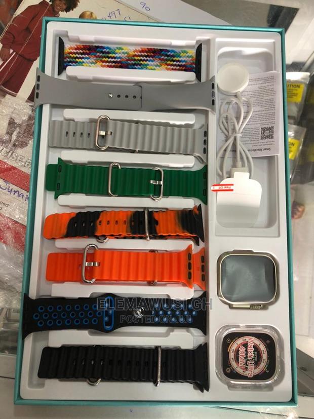 Ultra Y99 Smart Watch 10in1 · Photo 3