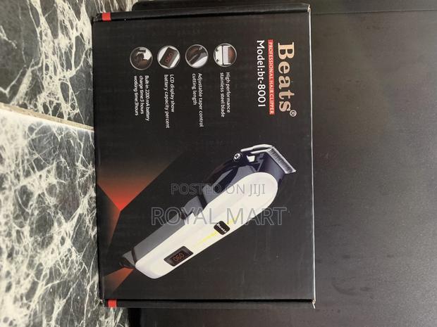 Digital Rechargeable Hair Clipper · Photo 1