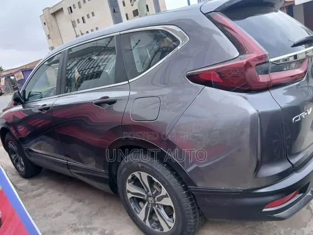 Honda CR-V 2019 Gray · Photo 1