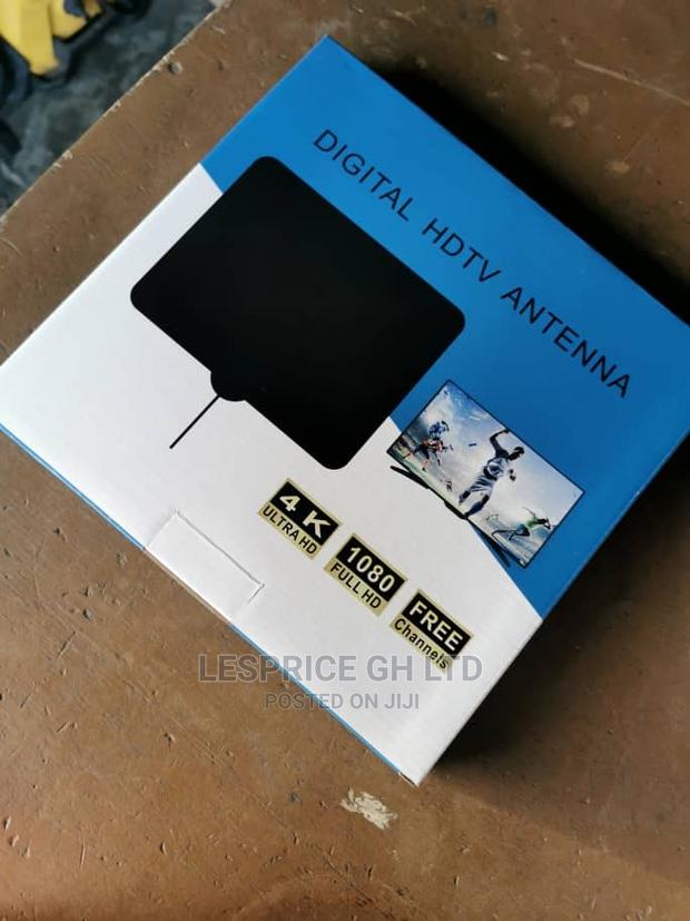 Digital UHD Smart Antenna · Photo 1