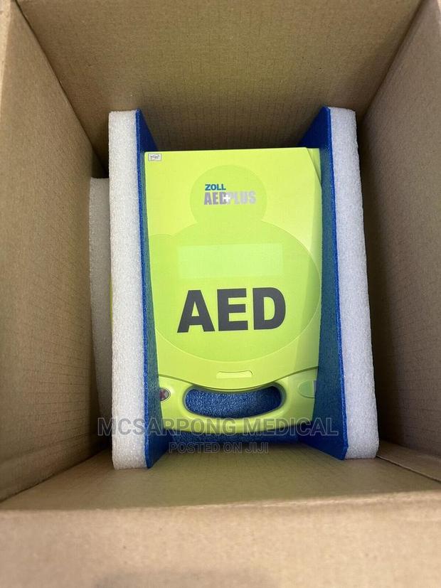Automated External Defibrillator (AED) (USA ZOLL) · Photo 1