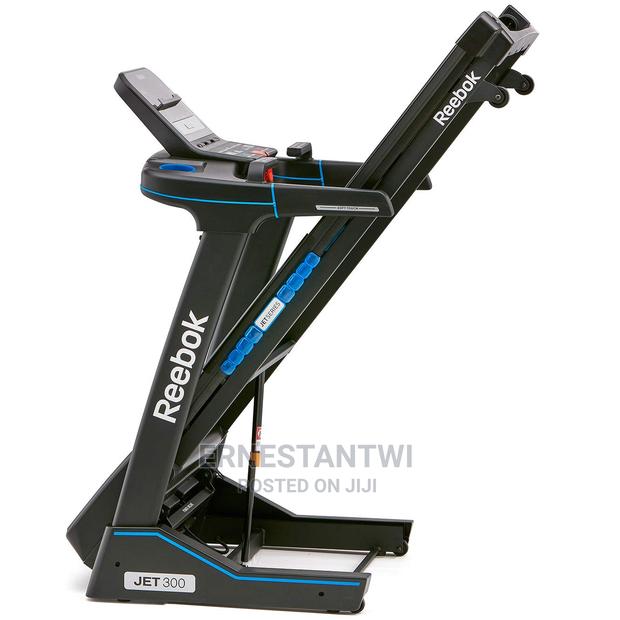 Heavy Duty Treadmill From Reebok · Photo 2