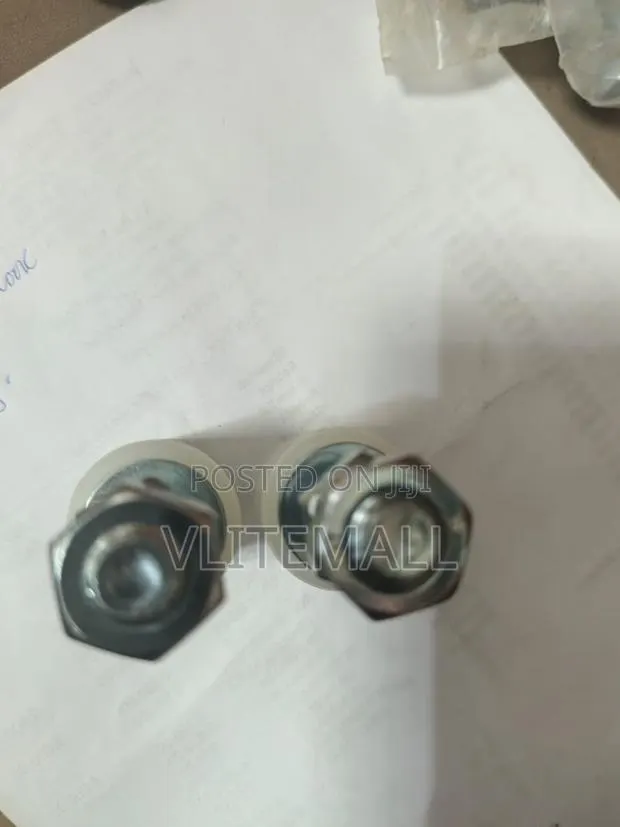 Sliding Gate Guide Roller Small Size · Photo 1