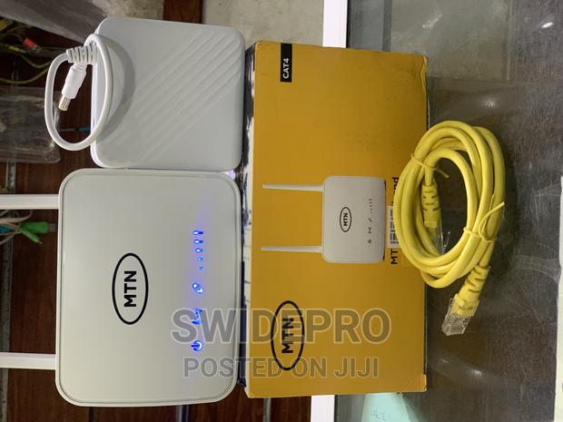 MTN Universal 4g Fast Broadband Router + Backup Battery · Photo 1