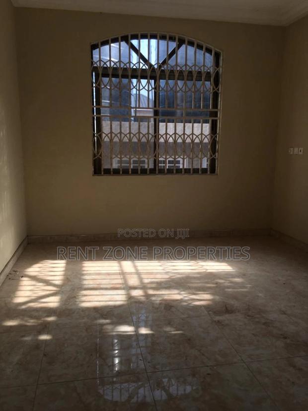 2bdrm Apartment in Ofankor for rent · Photo 4