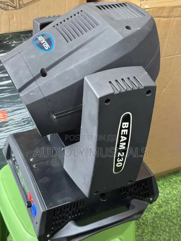 Beam -250 Light · Photo 3