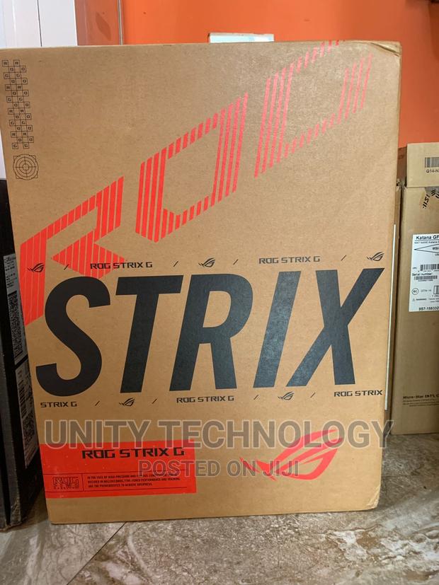 New Laptop Asus ROG Strix G17 16GB Intel Core I9 SSD 1T · Photo 3