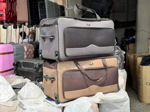 Trolling Traveling Bags Extra Large Size at Plbagsgh · Photo 1