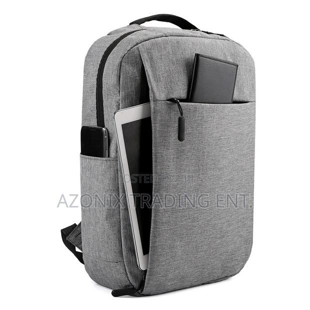 Unisex Laptop Bags · Photo 3