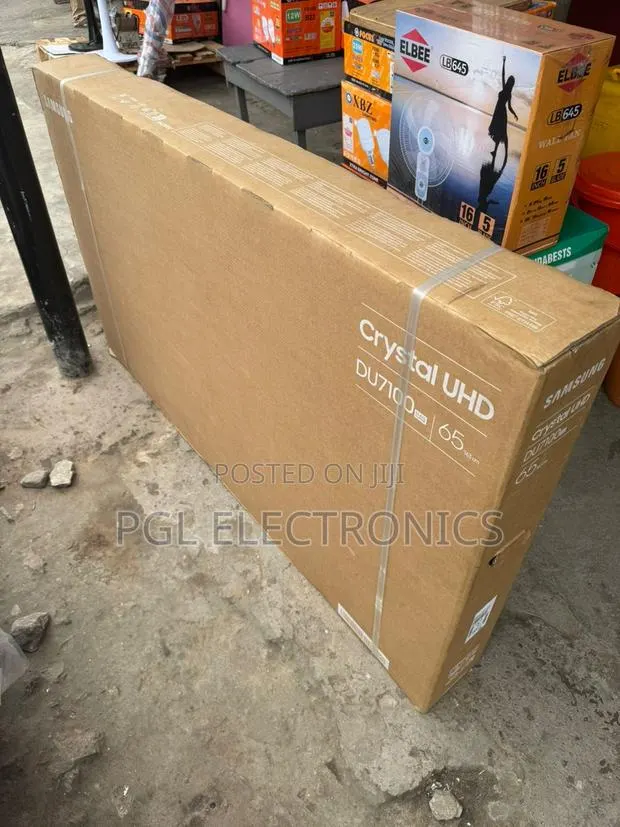 Samsung U8000f 65" Crystal Uhd Smart TV, 2025 Purcolou · Photo 1