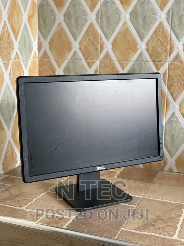19 Inches Dell Monitor · Photo 2
