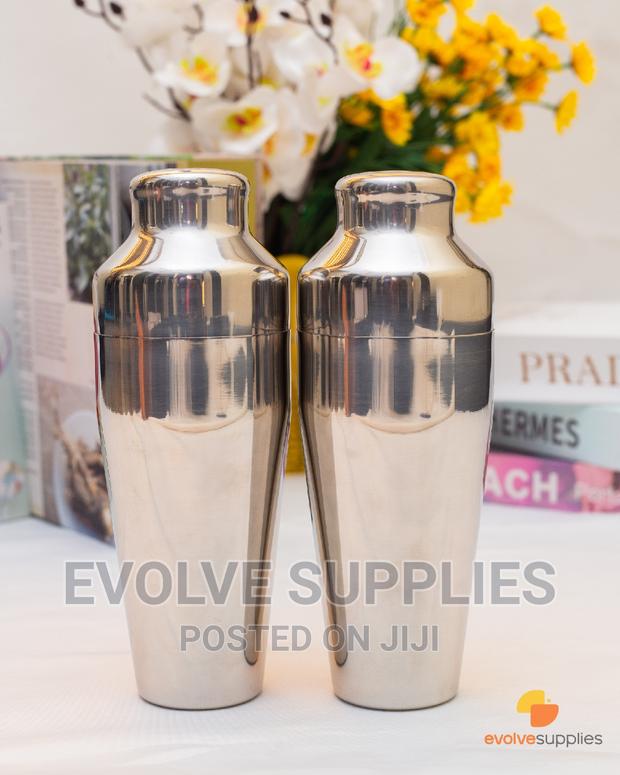 700ml French / Parisian Shaker · Photo 1